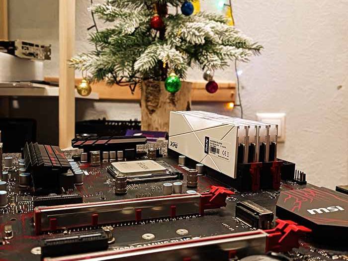 материнская-плата-msi-и-процессор-amd-сборка-игрового-пк